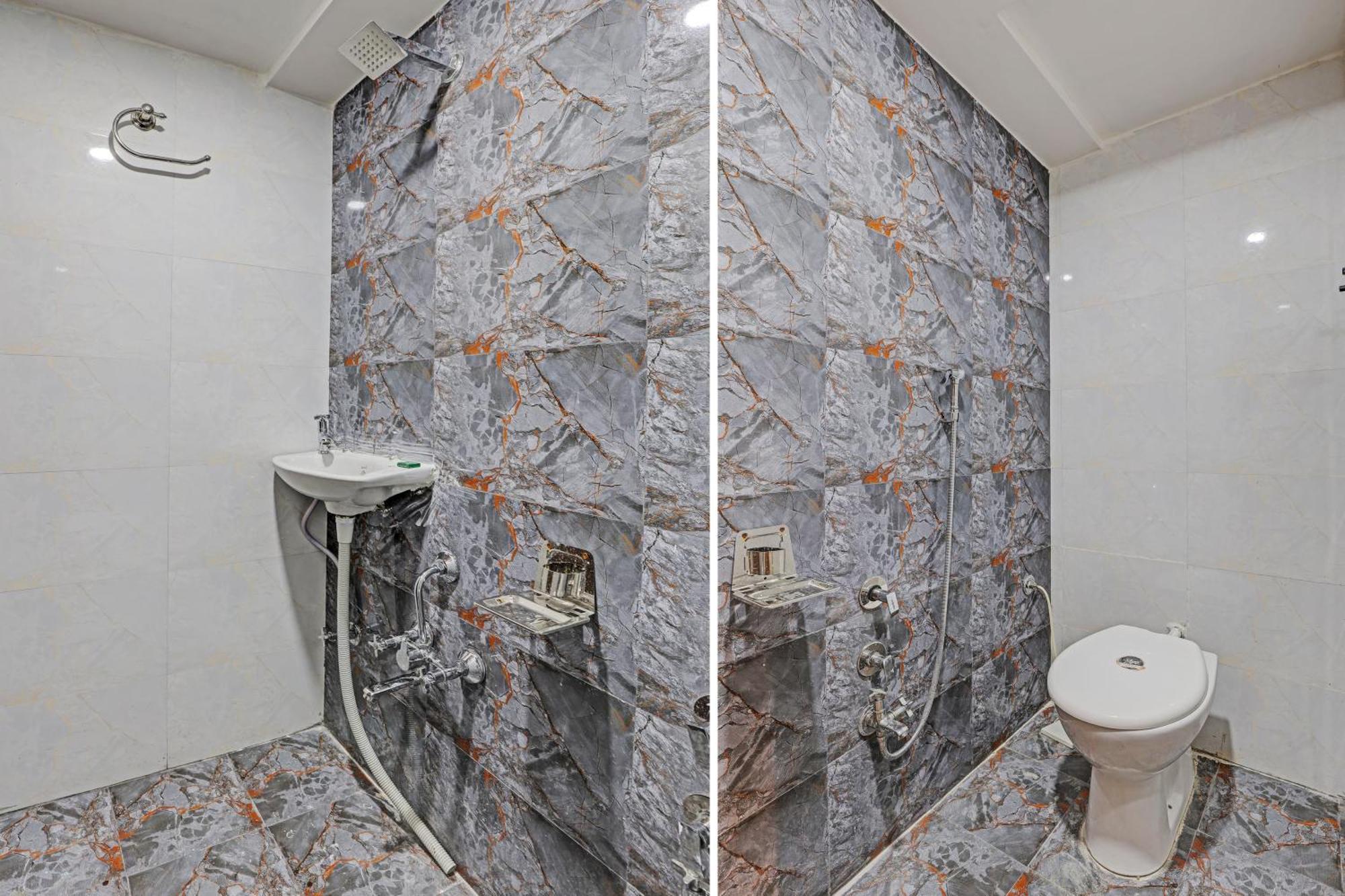 Collection O Hotel Swarg Сурат Экстерьер фото